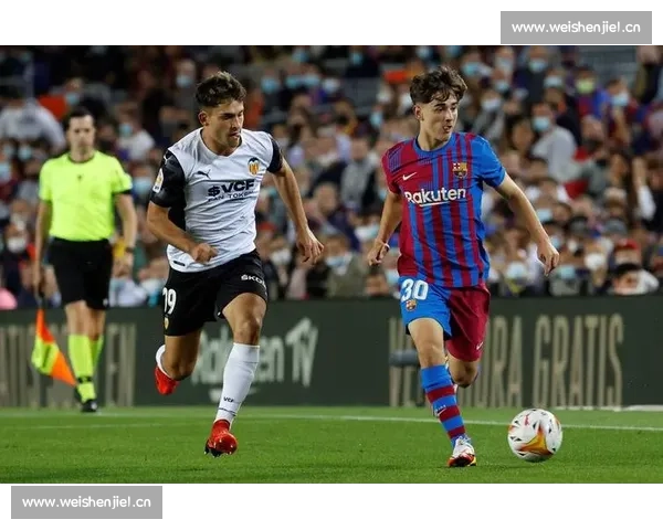 巴萨铁心换血!2500 万中卫遭哄抢 沙特亿元年薪难撼丹麦铁卫留队决心